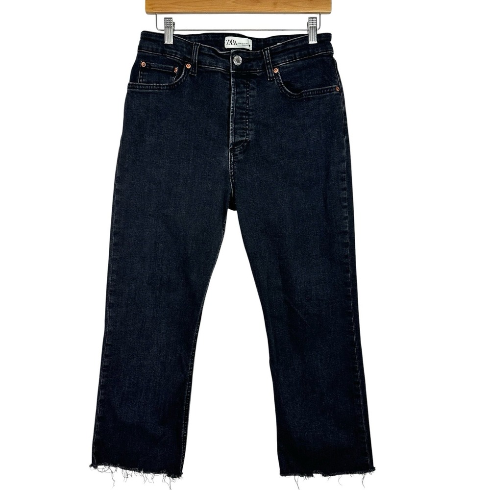 ZARA The Dreed Flare Jeans‎ Women's 10 Black Cropped Raw Hem Button Fly Stretch